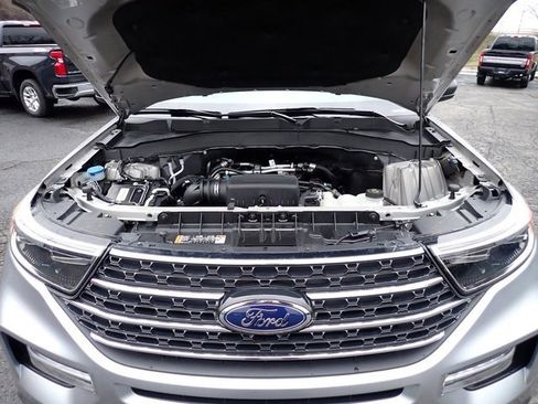 Certified 2023 Ford Explorer XLT w/ Equipment Group 202A image 14