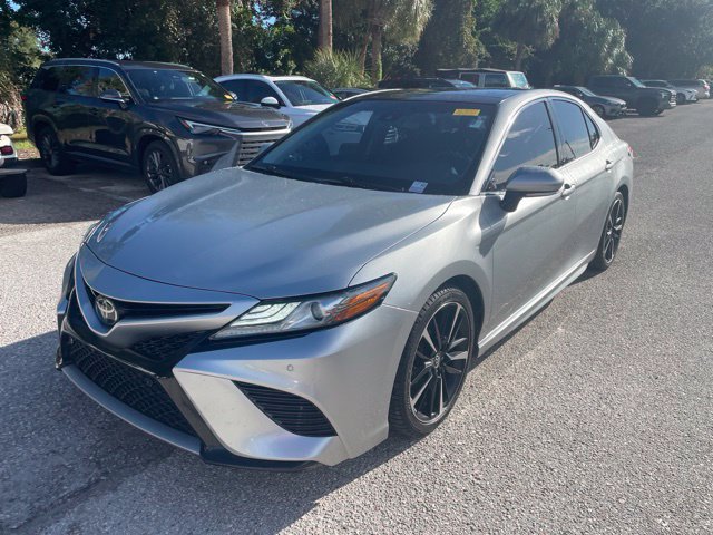 Used 2018 Toyota Camry XSE FWD image 5