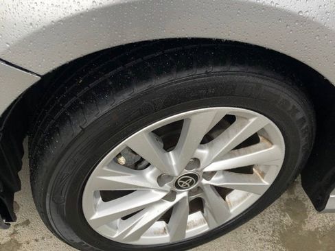 Used 2022 Toyota Camry LE FWD image 17
