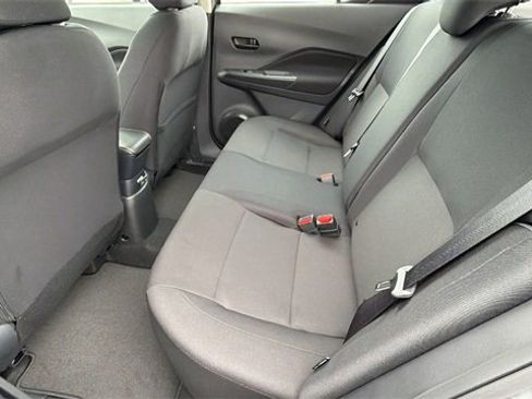 New 2025 Nissan Kicks Play S image 16