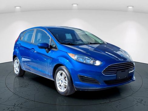 Used 2019 Ford Fiesta SE FWD image 1