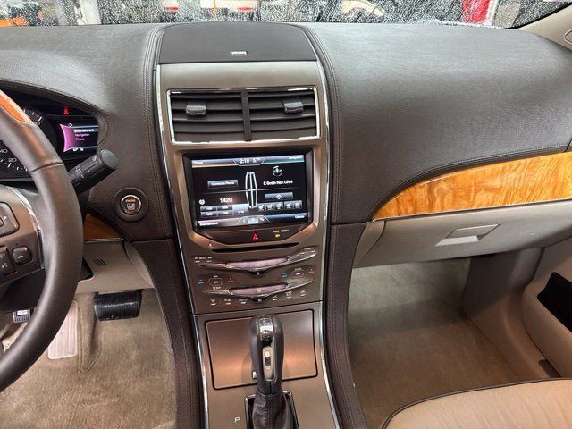 Used 2015 Lincoln MKX FWD w/ Equipment Group 102A image 13