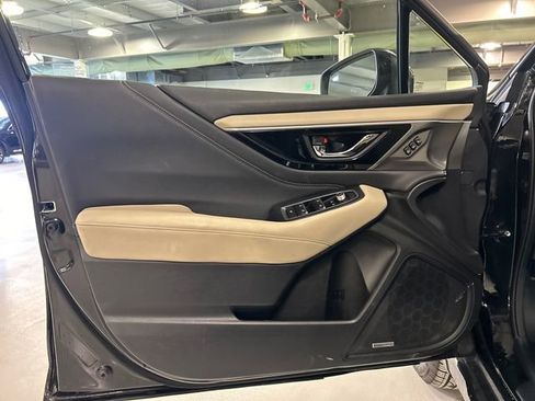 Used 2022 Subaru Outback Limited image 9