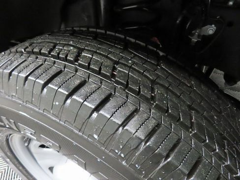 Used 2024 Ford F350 XL image 7