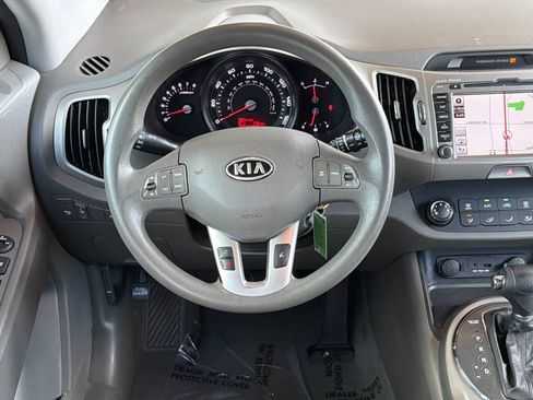 Used 2012 Kia Sportage LX w/ Navigation Pkg FWD image 15