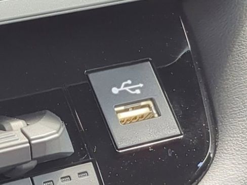 New 2025 Toyota Tundra Platinum image 22