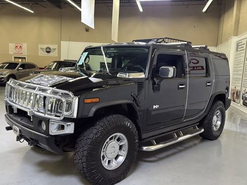 Used 2005 HUMMER H2 w/ Preferred Equipment Group image 4
