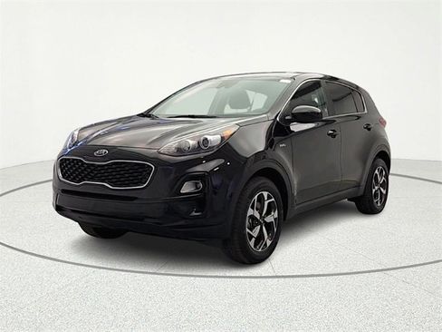 Used 2021 Kia Sportage LX image 3