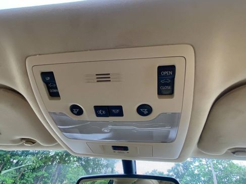 Used 2014 Lexus IS 350 w/ Navigation Package RWD image 40