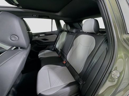 New 2026 Volkswagen Tiguan SE R-Line FWD image 23