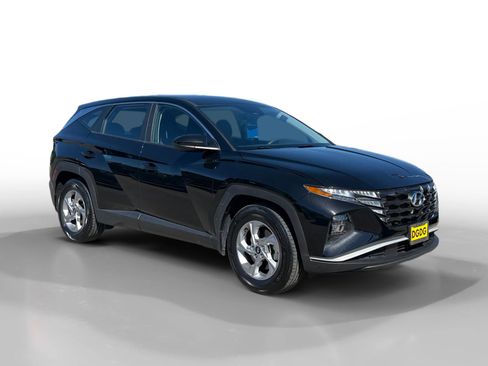 Certified 2024 Hyundai Tucson SE image 7