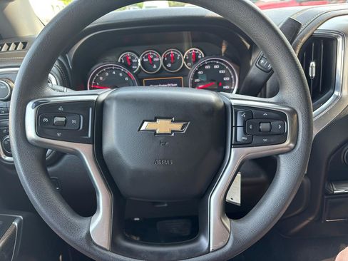 Used 2020 Chevrolet Silverado 1500 LT w/ Trailering Package AWD/4WD image 9