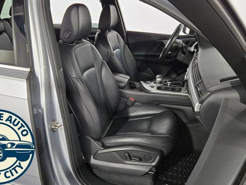Used 2019 Audi Q7 2.0T Premium Plus w/ Premium Plus Package AWD/4WD image 4