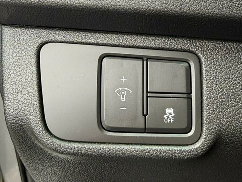 Used 2021 Hyundai Accent SE FWD image 30