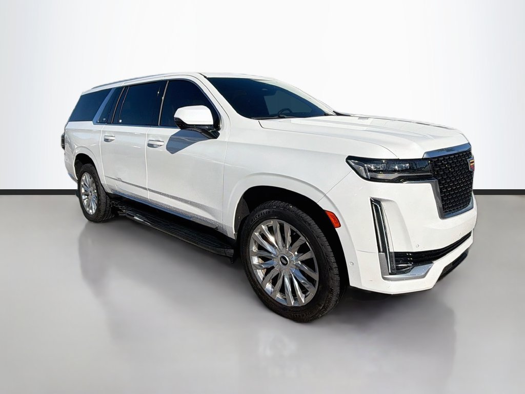 Used 2022 Cadillac Escalade ESV Premium Luxury RWD image 3