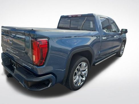 Used 2025 GMC Sierra 1500 Denali w/ Denali Reserve Package AWD/4WD image 3