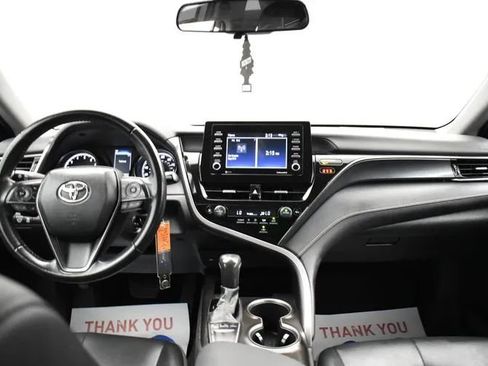 Used 2024 Toyota Camry SE FWD image 18