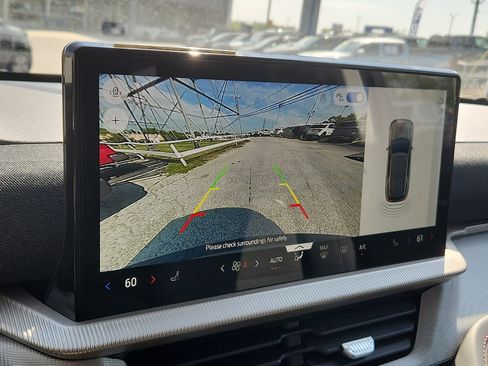 New 2026 Ford Explorer Active AWD/4WD image 13