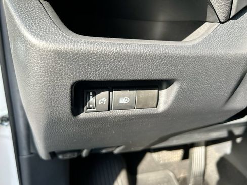 Used 2023 Toyota RAV4 LE FWD image 13