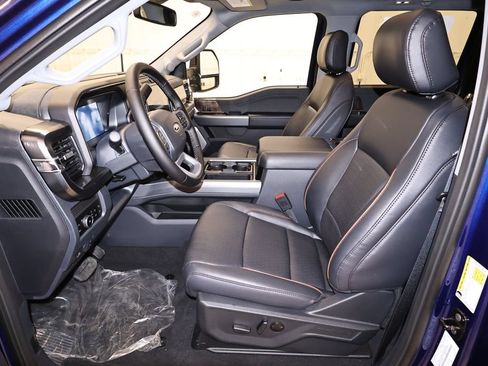 New 2026 Ford F250 Lariat w/ Black Appearance Package AWD/4WD image 12