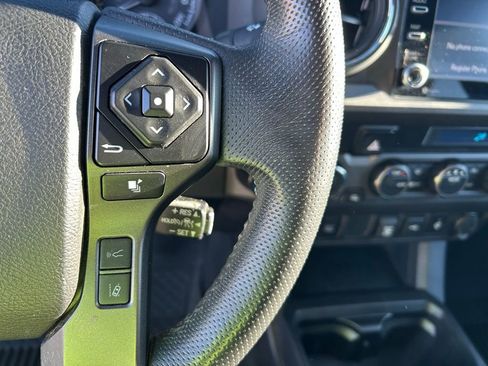 Used 2023 Toyota Tacoma TRD Off-Road image 24