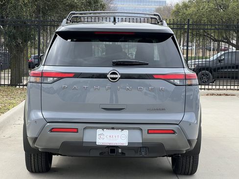New 2026 Nissan Pathfinder Platinum w/ Cargo Package FWD image 5
