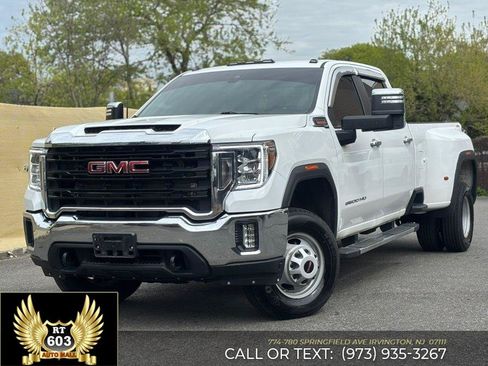 Used 2023 GMC Sierra 3500 Pro w/ Gooseneck/5TH Wheel Package AWD/4WD image 1