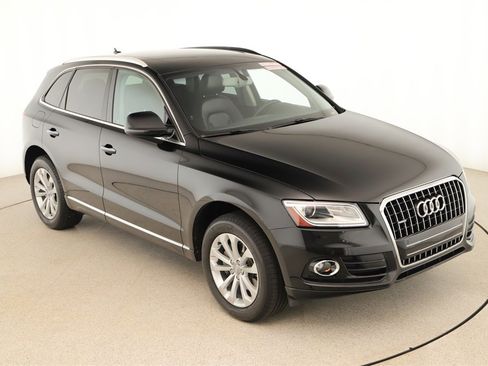 Used 2015 Audi Q5 2.0T Premium Plus w/ Technology Package image 35