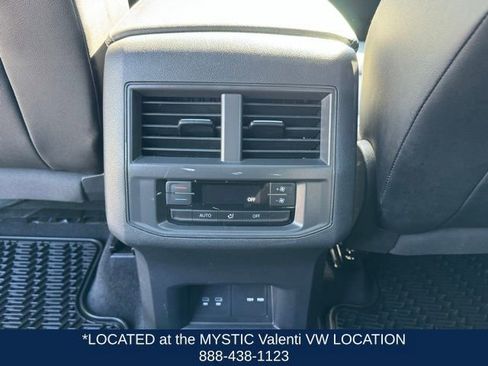 Certified 2023 Volkswagen Atlas SEL AWD/4WD image 15