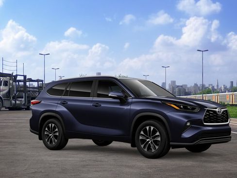 New 2026 Toyota Highlander XLE AWD/4WD image 14