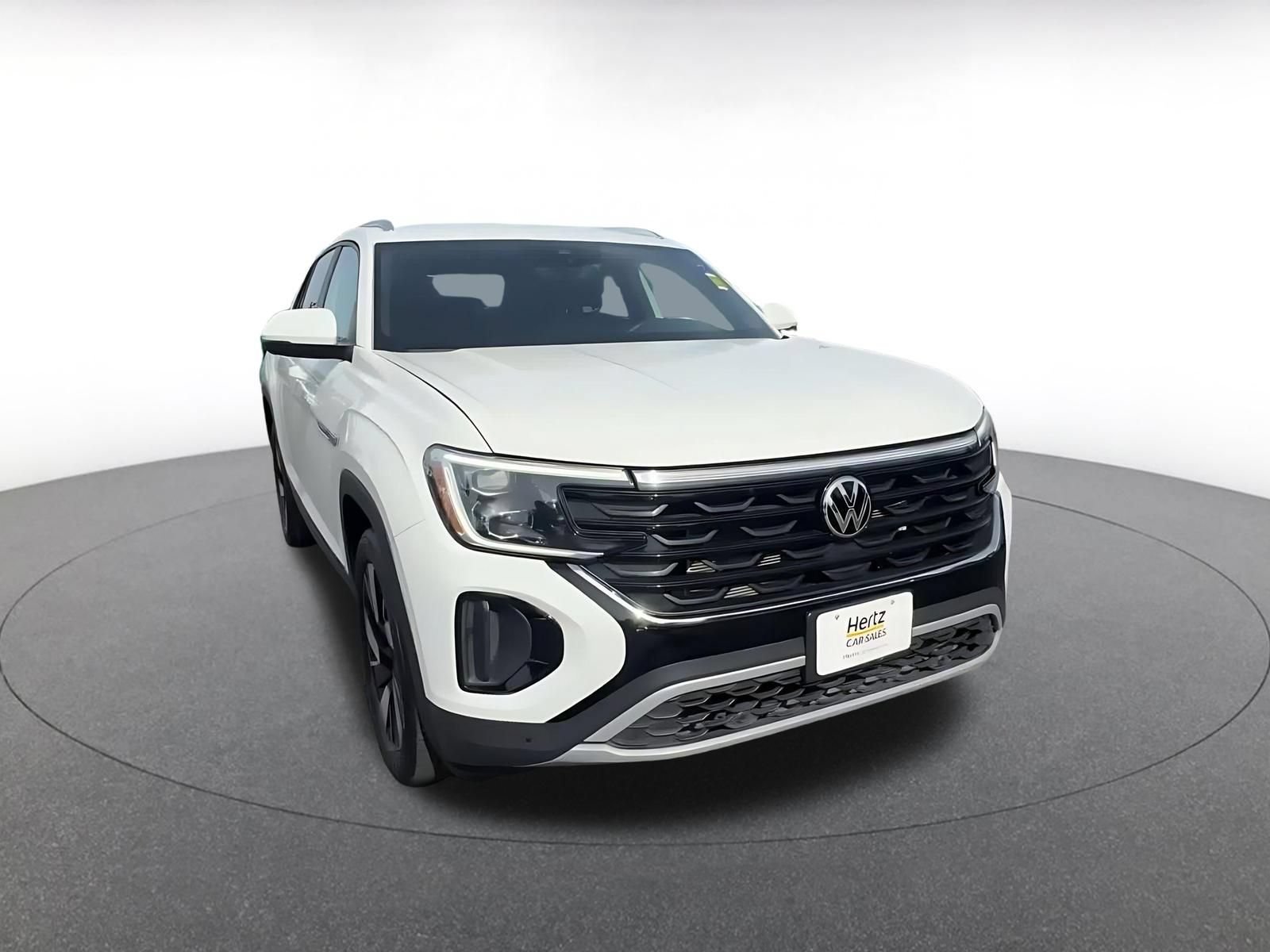 Used 2025 Volkswagen Atlas Cross Sport SE AWD/4WD image 3