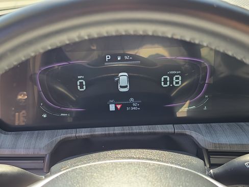 Used 2023 Kia Telluride EX FWD image 34