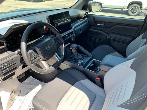 Used 2024 Toyota Tacoma TRD Off-Road AWD/4WD image 11