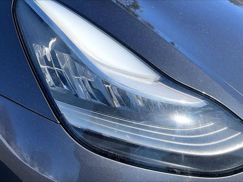 Used 2019 Tesla Model 3 Long Range image 27