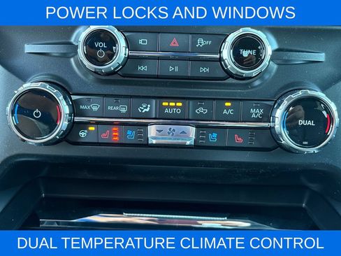 New 2026 Ford F250 Lariat w/ FX4 Off-Road Package AWD/4WD image 23