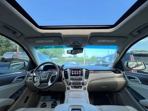 Used 2016 GMC Yukon XL Denali w/ Open Road Package RWD image 28