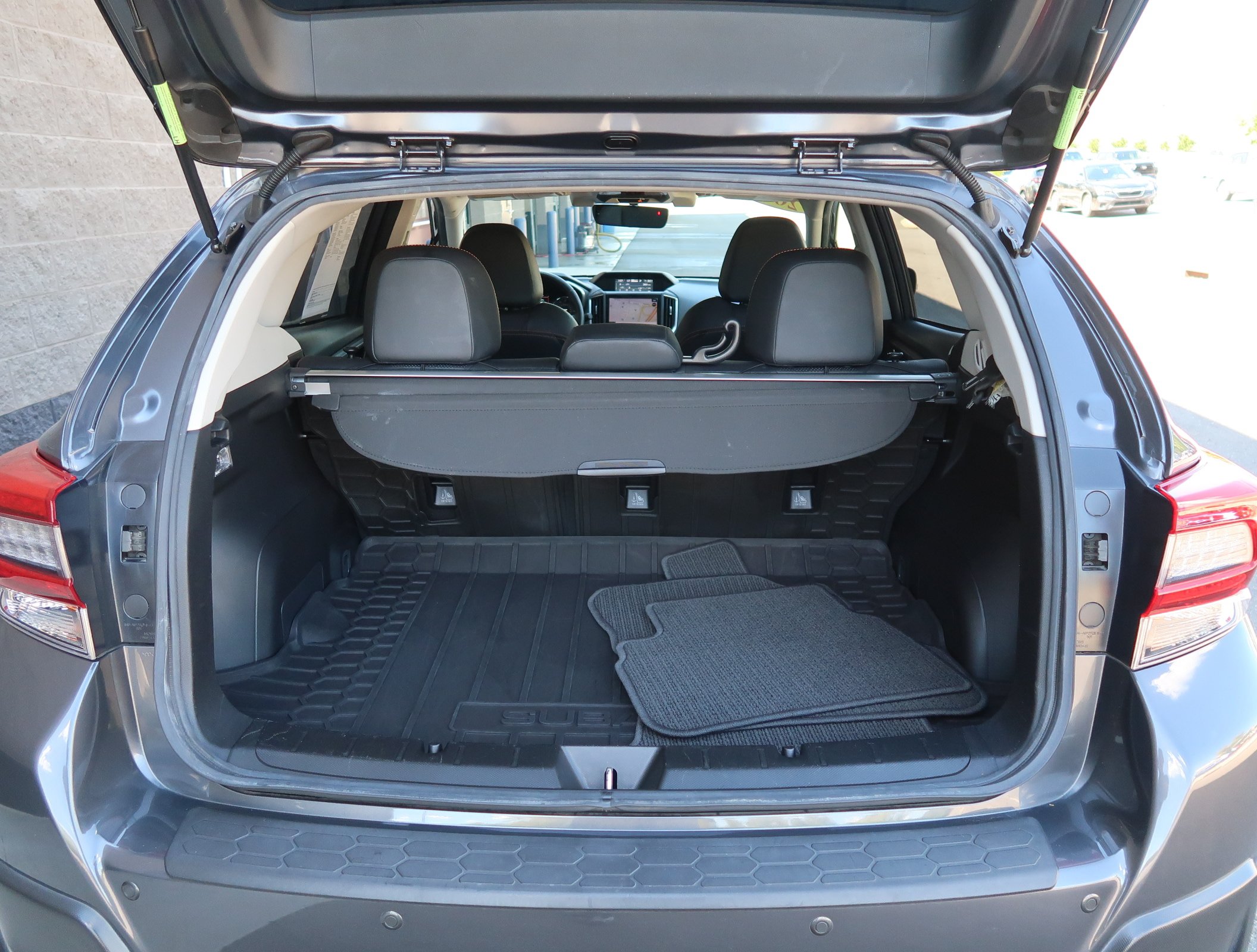 Used 2020 Subaru Crosstrek 2.0i Limited w/ Moonroof Package w/Navigation AWD/4WD image 35