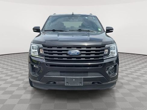 Used 2021 Ford Expedition Limited AWD/4WD image 2