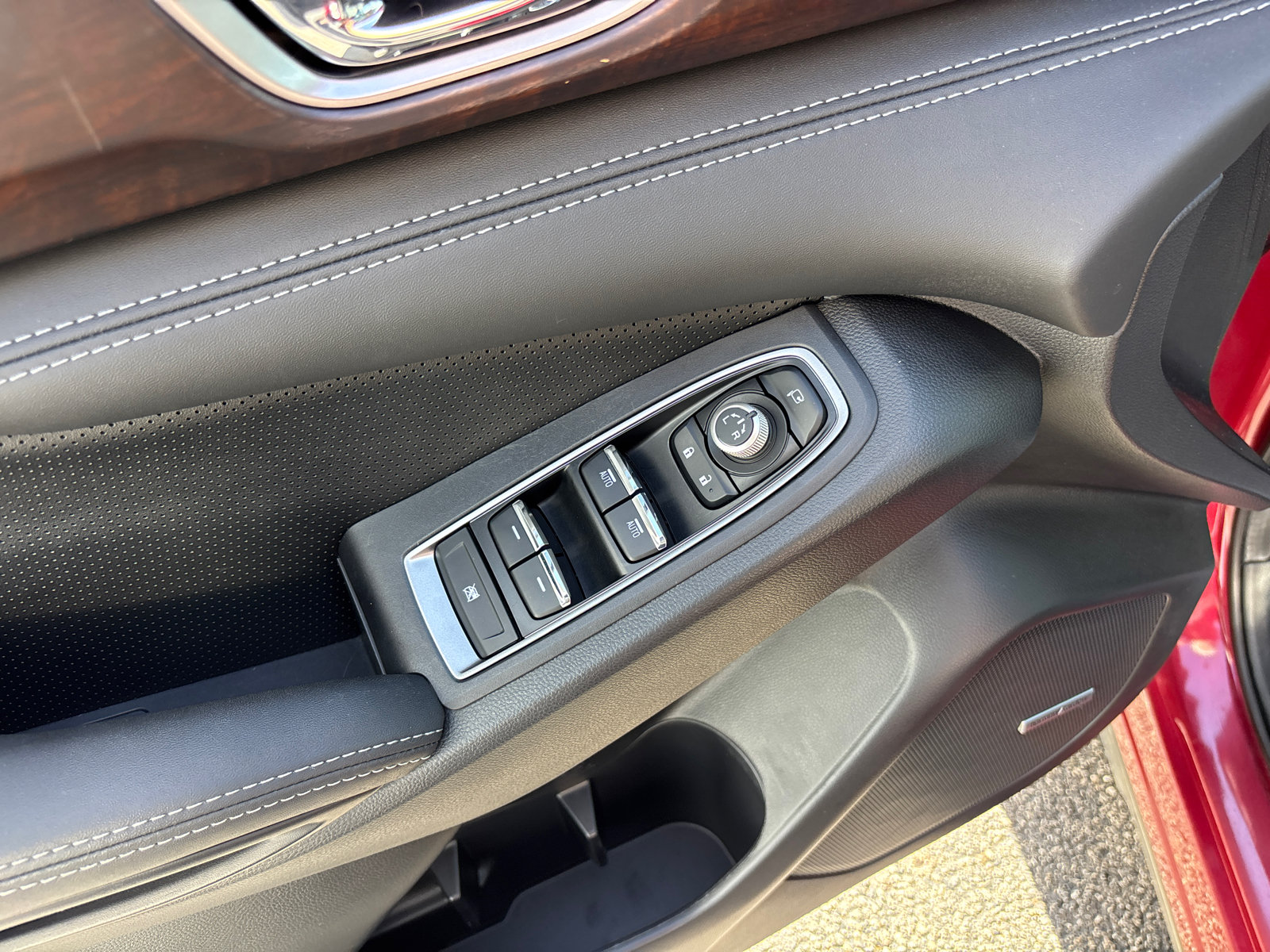 Used 2024 Subaru Ascent Touring AWD/4WD image 13