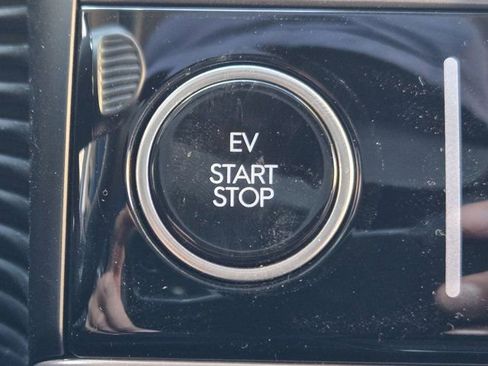 Certified 2025 Hyundai Ioniq 5 SEL image 21