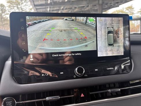 New 2026 Mitsubishi Outlander SE image 17