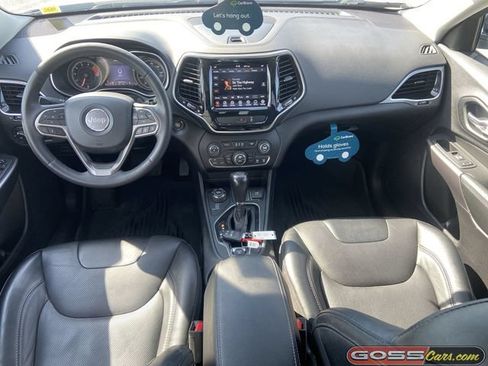 Used 2022 Jeep Cherokee Limited w/ Mopar Interior Package AWD/4WD image 22