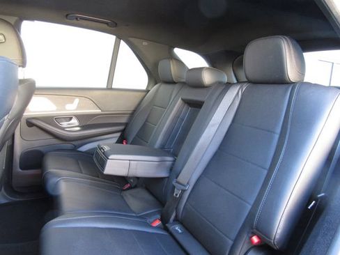 Used 2022 Mercedes-Benz GLE 350 4MATIC w/ 3rd Row Seat Package image 16