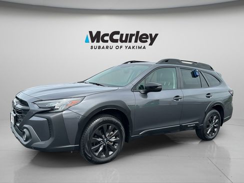 Certified 2025 Subaru Outback Onyx Edition AWD/4WD image 2