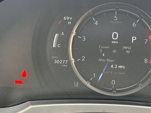 Used 2021 Lexus IS 350 F Sport RWD image 33