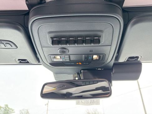 New 2025 Ford Bronco Badlands image 22