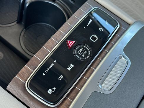 New 2026 Mercedes-Benz EQS 400 4MATIC SUV image 25