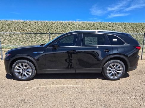 New 2026 MAZDA CX-90 Plug-In Hybrid w/ Preferred AWD/4WD image 2