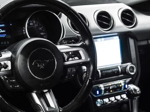 Used 2019 Ford Mustang Premium RWD image 22