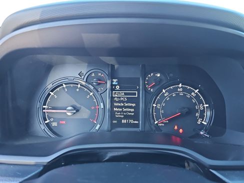 Used 2021 Toyota 4Runner SR5 image 20